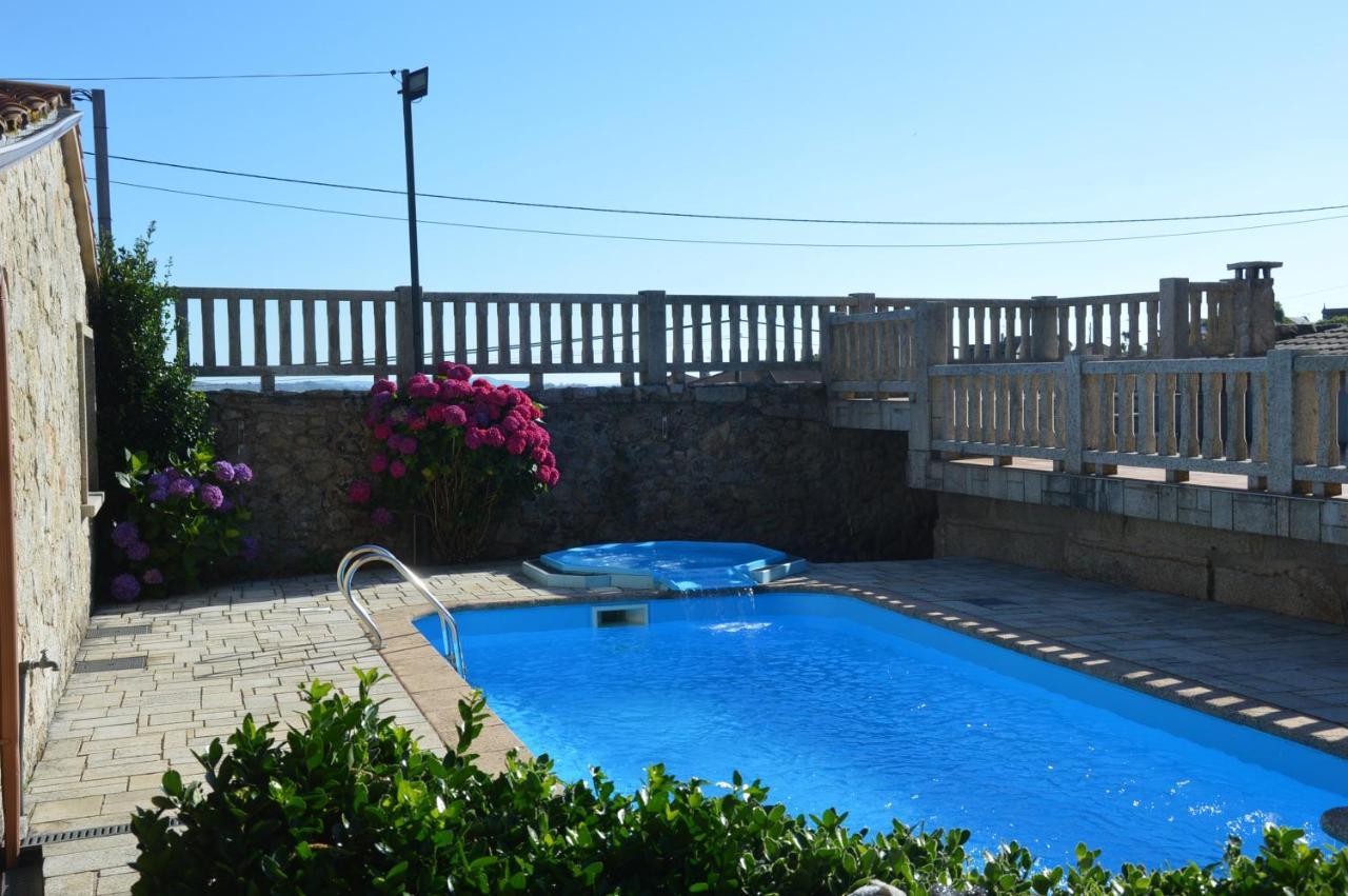 O Castro Apartamentos Cambados Bagian luar foto
